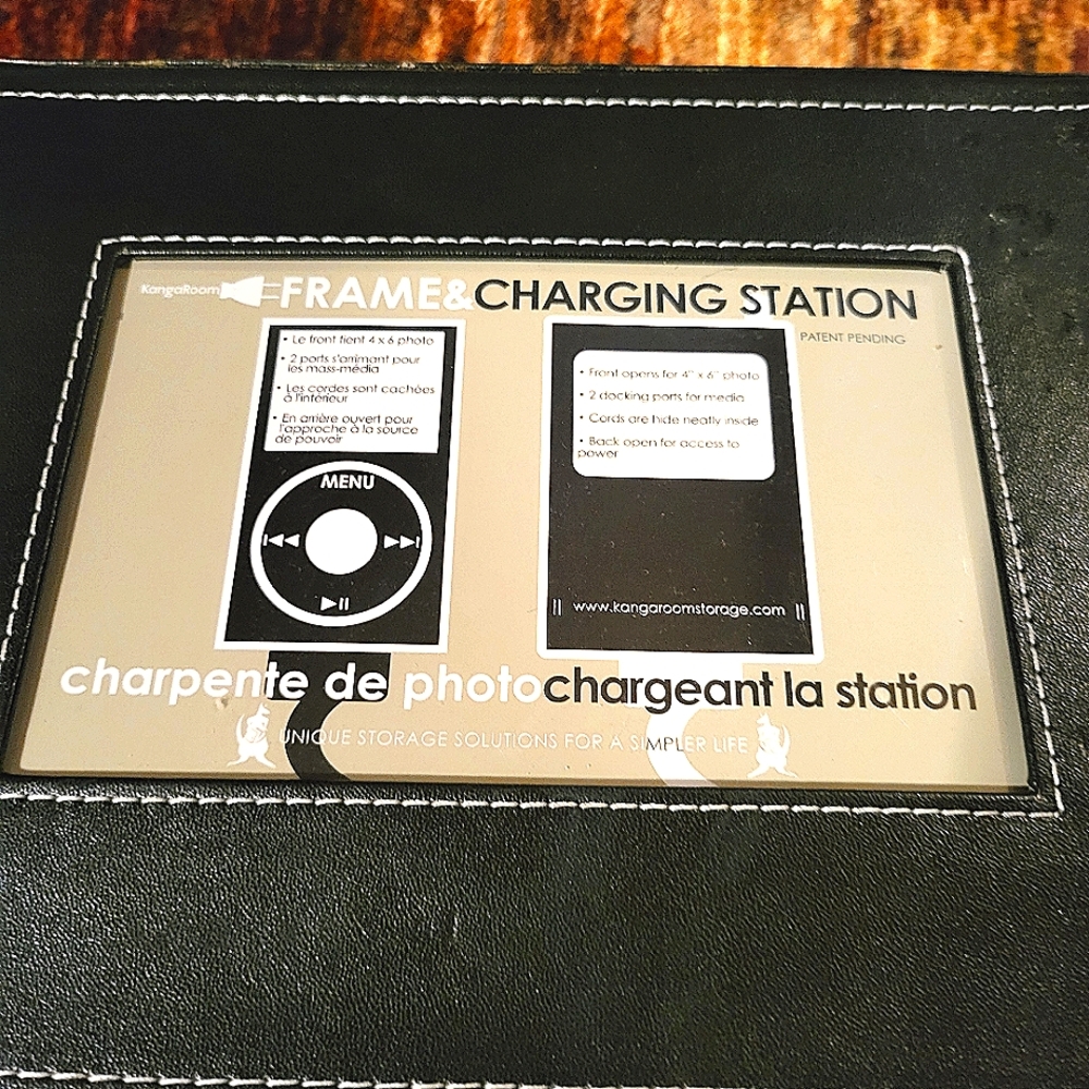 KANGAROOM set of 2 Black picture frame charging stations